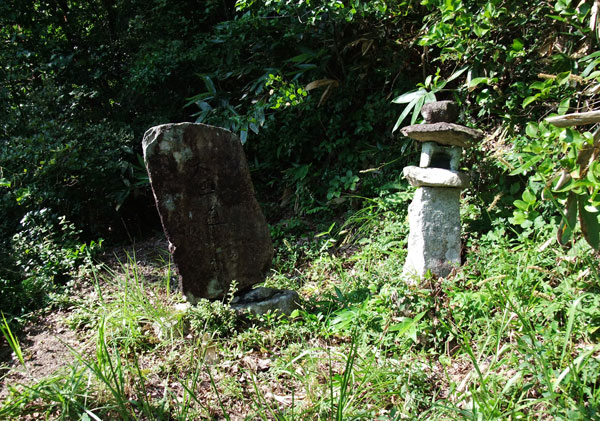 太田道杉の墓